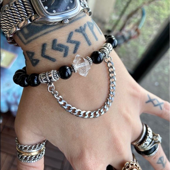 Herkimer diamond onyx & curb dangly chain bracelet - Picture 4 of 16